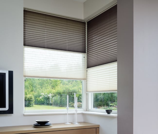 Beauty Sleep blinds - Serene modern bedroom design