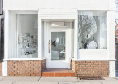 SOUVENIR STORE FRONT