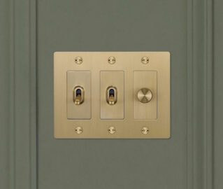 Casson Hardware